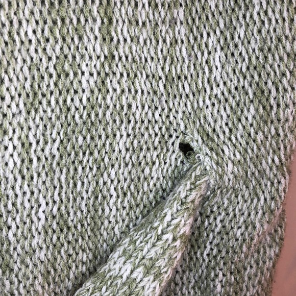 JJ Basic Sweater - Picture 2 of 2